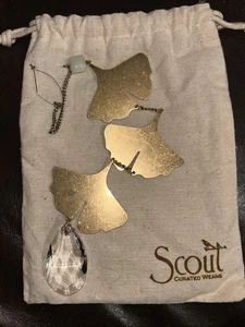 Scout Curated Wears Botanical Leaf Crystal Suncatcher w/ Gift Bag Free Shipping - Picture 1 of 2