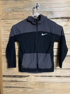 NIKE Size S Boys 100% Nylon Full Zip Pocket Hooded Lightweight Windbreaker 806 - Picture 1 of 7