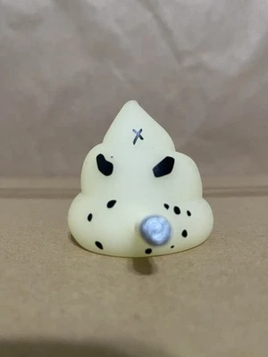 Ningyoushi 2006 * FRANK KOZIK * GLOW -  SHO-PO PLOP * urban vinyl figure labbit - Image 1 of 4