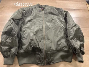 Chaqueta Yoki verde oliva para hombre talla M - Imagen 1 de 10