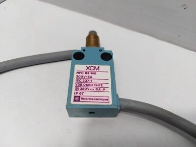 Interrupteur De Fin Telemecanique XCM-F110 NFC 63-140 300/380V 6A IEC 337-1 - Photo 1/4