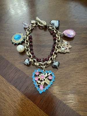 Betsey Johnson Heart Butterfly Charm Bracelet Goldtone 7.5” - Image 1 of 4