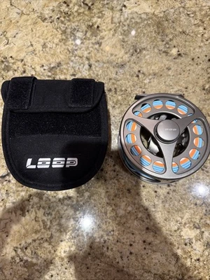 Carrete de mosca LOOP Evotec HD modelo 9-13 nuevo stock antiguo con línea ST 8/9F y estuche Foto 1 de 4