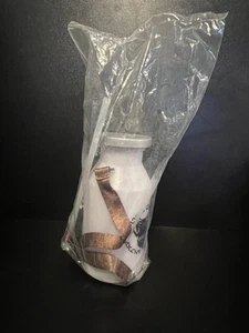 Disney Parks Star Wars Galaxy's Edge Milchflasche Leuchtflasche mit Strohhalm - Bild 1 von 5