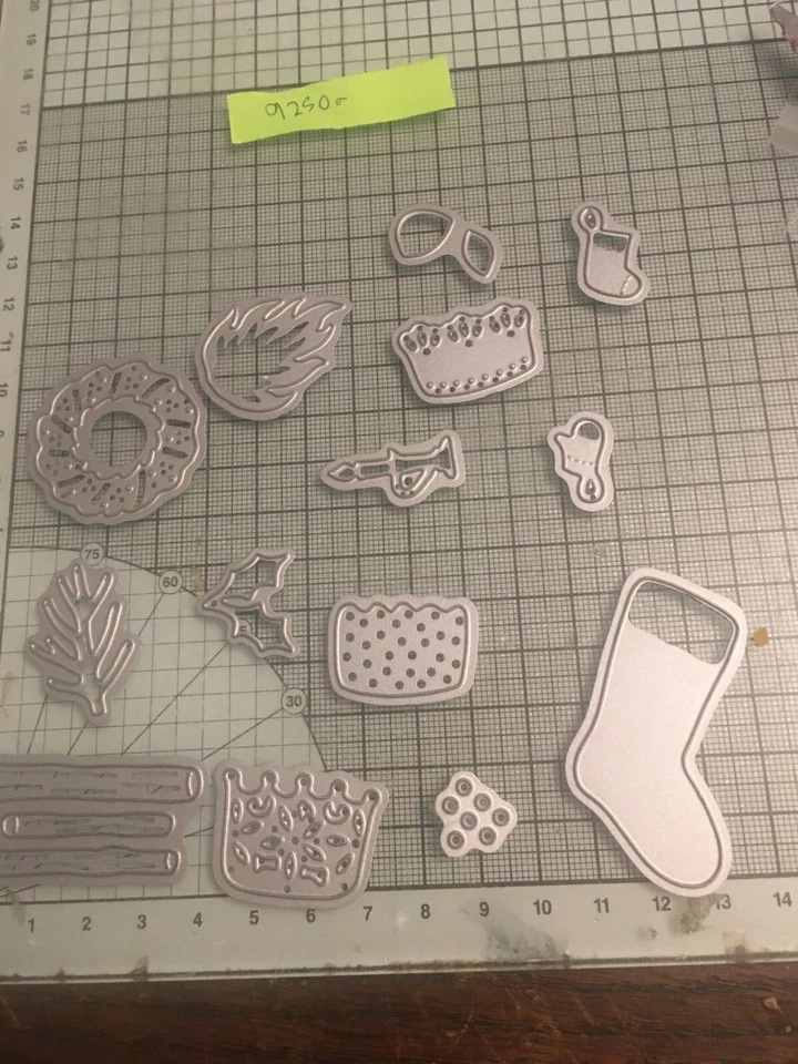 Trimcraft Christmas job lot bundle die set ref9250a - Image 1 of 1