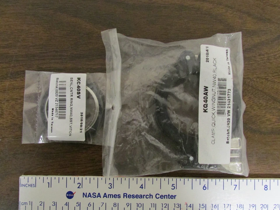 Agilent Varian KQ40AW Quick Clamp With Wingnut Vacuum Fitting + KC40SV New - Image 1 of 1