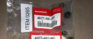 NEW OEM HONDA 45177-HA7-651 SEAL FOURTRAX TRX300 TRX350 FOREMAN TRX400 QTY 1 - Picture 1 of 1