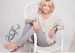 Felicity Kendal - Great British Actress Signed Photo - Foto 1 di 2