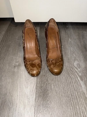 Donald J Pliner Casey Brown Leather Croc Embossed Heels Women’s Sz 6.5 - Image 1 of 4