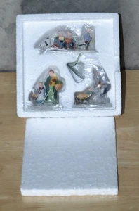 DEPT 56 NEW ENGLAND VILLAGE ACCESSORIO "MARKET DAY" #5641-3 NUOVO OB - Foto 1 di 4