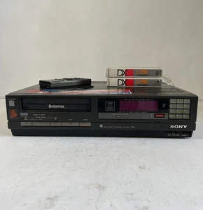 Sony Betamax SL-C30UB Video Cassette Tape Recorder w/ Remote & 2 New Tapes - Picture 1 of 9