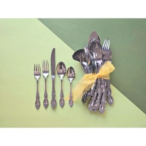 Vintage 45-Piece Set Community Stainless Oneida Flatware, Louisianna Pattern - Picture 1 of 9