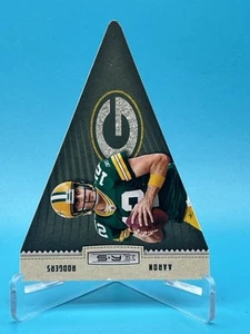 2012 Panini Rookies & Stars Player Pennants Aaron Rodgers #8 - Picture 1 of 2