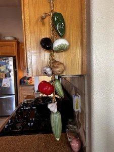 Keramik hängendes Gemüse/Obst an einem Seil 26" lang Home Decore - Bild 1 von 7