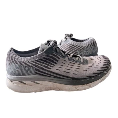 Tenis para correr Hoka One One Clifton 5 tejidos para hombre 10 ropa deportiva Foto 1 de 4