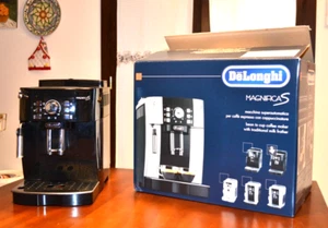 De’Longhi Magnifica S ECAM 21.110.B macchina del caffe' colore nero - Foto 1 di 7