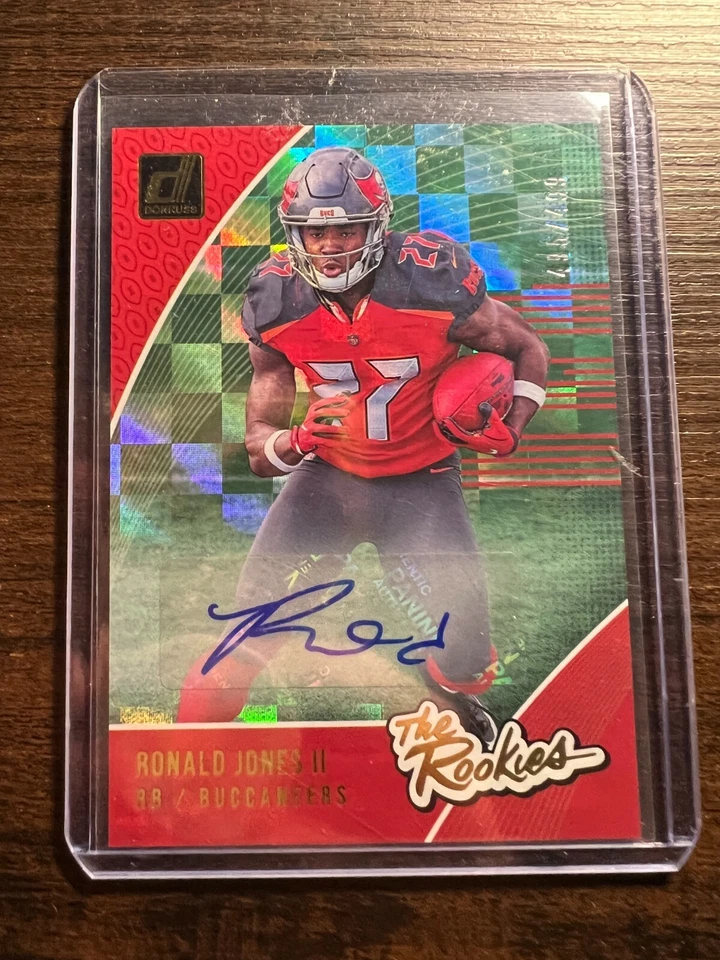 A85,847 - 2018 Donruss The Rookies Autographs #R9 Ronald Jones II/499 - Image 1 of 1