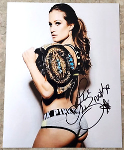 Brooke Adams Tessmacher Spotlight SIGNED photo Wrestling Autograph 8x10 TNA WWE