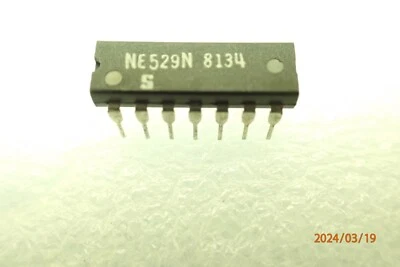 Signetics NE529N UK Stock X2 Chips Original Unit - Image 1 of 3