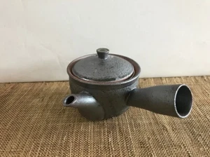 Kyusu Shigaraki yaki pottery Japanese Green Tea pot Kuro Black glaze 230ml Japan - Picture 1 of 3