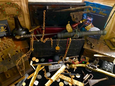 СУНДУК С СОКРОВИЩАМИ АРМАДА 1600-е НЮРНБЕРГСКИЕ ЗОЛОТЫЕ ПИРАТСКИЕ МОНЕТЫ ЭПОХИ КОРАБЛЕКРУШЕНИЯ АТОХА - Изображение 1 из 4