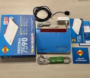 AVM FRITZ!Box 7590 WLAN DSL + Modem-Router - Weiß (20002784) mit Zubehör in OVP - Bild 1 von 1