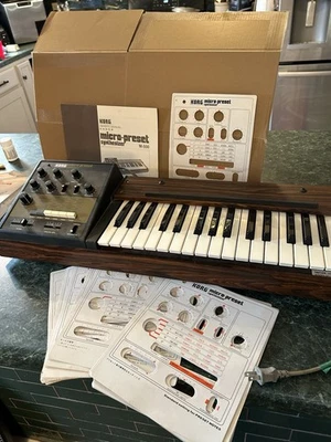 Sintetizador Korg M-500 Micro-Preset 1977 Con Manual y Tarjetas Vintage Foto 1 de 4