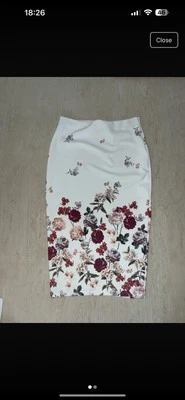 Women’s Skirt - Image 1 of 2