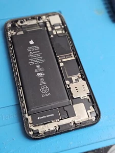 Apple iPhone XR Genuine Original OEM Housing With Parts "Grade B" - Zdjęcie 1 z 6