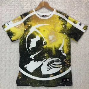 Southpole Grafik T-Shirt Astronaut USA Flagge Print Kurzarm Größe Medium - Bild 1 von 6