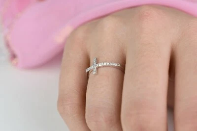 ANILLO CRUZ DIAMANTE ORO BLANCO 14K Foto 1 de 4