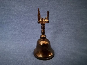 Campana de recuerdo chapada en plata vintage CHICAGO SKYLINE 3" de alto ventosa viaje por la ciudad - Imagen 1 de 7