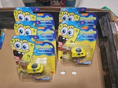 [5] Five 202O HOT WHEELS CHARACTER CARS SPONGEBOB SQUAREPANTS TRUCK - Image 1 of 4
