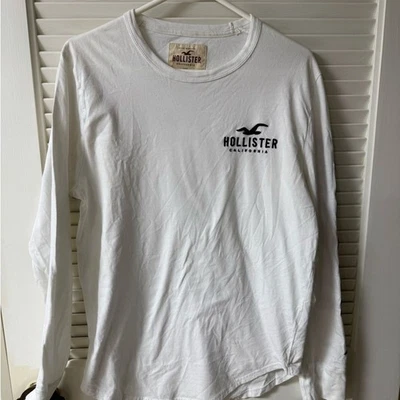 Camisa Hollister Crema Logo Parche Mediana Foto 1 de 4