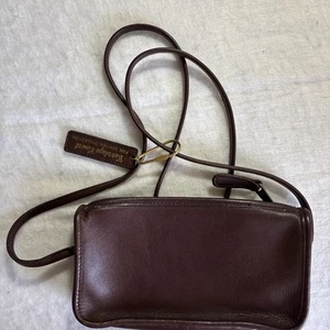 CARRIAGE COURT Umhängetasche/Schultertasche braun Rindsleder Reißverschluss - Bild 1 von 7