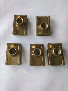 Clips de tuerca Renault Speed 7703046020 pkt de 5 - Imagen 1 de 2
