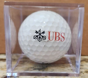 Pelota de golf UBS Financial Services Logo (1) Titleist (en vitrina) - Imagen 1 de 1