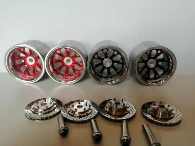 Ferrari F40 Testarossa 1 /8 Pocher DODGE CHARGER R/T 1/8 - Image 1 of 4