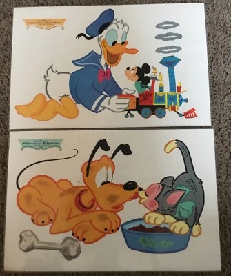 Juego de 2 manteles individuales Walt Disney vintage años 60 Plutón y Fígaro y Donald y Micke Foto 1 de 4