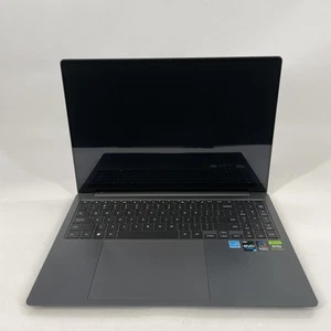 Samsung Galaxy Book3 Ultra 16 QHD+ 2.4 GHz i7-13700H 16GB 1TB SSD RTX 4050 - Picture 1 of 10