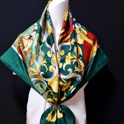 RARO VINTAGE HERMES Bufanda de Seda "Orgauphone et Autres Mecaniques" Carre 90 Foto 1 de 4