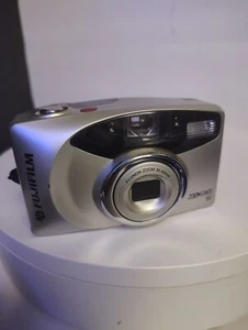 Fujifilm Discovery Zoom Date 60 35mm Point & Shoot Film Camera Tested - Picture 1 of 6