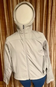 Under Armour Women's Storm Swacket with matching pants (loose) both size medium - Picture 1 of 7