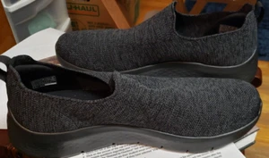 NWOB Skechers GOGA MAT STRECH FIT SLIP ON MEN 12.5 LITE WEIGHT SHOES BLACK NEW - Picture 1 of 10