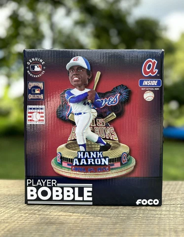 Hank Aaron Atlanta Braves 715th Home Run Moment Variant Bobblehead NEW FOCO BOX Cover