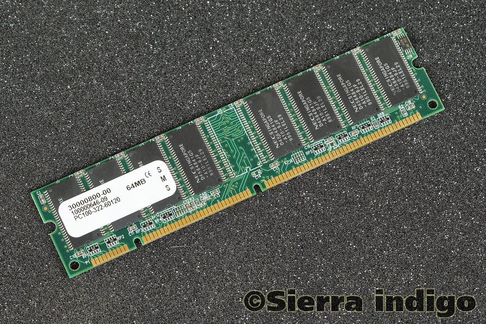 30000800-00 100000646-09 SMS 64MB PC100-322-60120 Memory RAM - Image 1 of 1