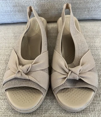 LifeStride BZees Air Step BELL Open Toe Sling Back Comfort Sandals 9 Tan - Image 1 of 4