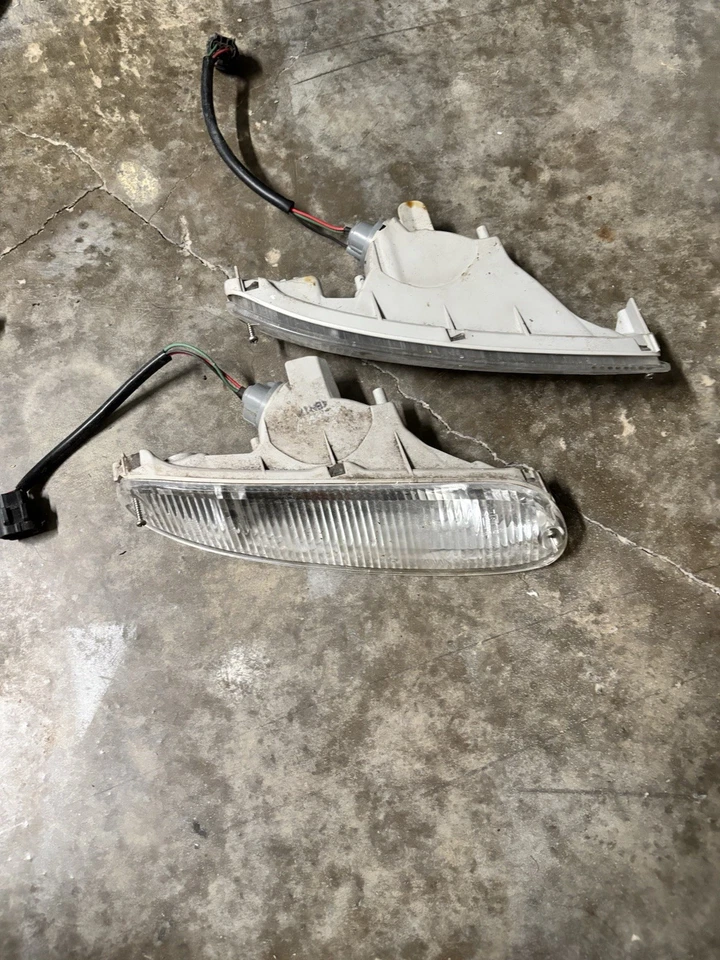 Par de luces intermitentes delanteras OEM para Mazda Miata NA 1990-1997 Foto 1 de 1
