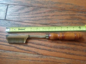 Awesome Vintage Hot Comb Brass Hair Straightener Wood Handle - SUPER NICE - Picture 1 of 6