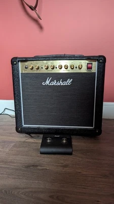 Marshall DSL5CR Valve Guitar Amp – All-Tube Combo with Reverb & FX Loop – Mint - Image 1 of 4